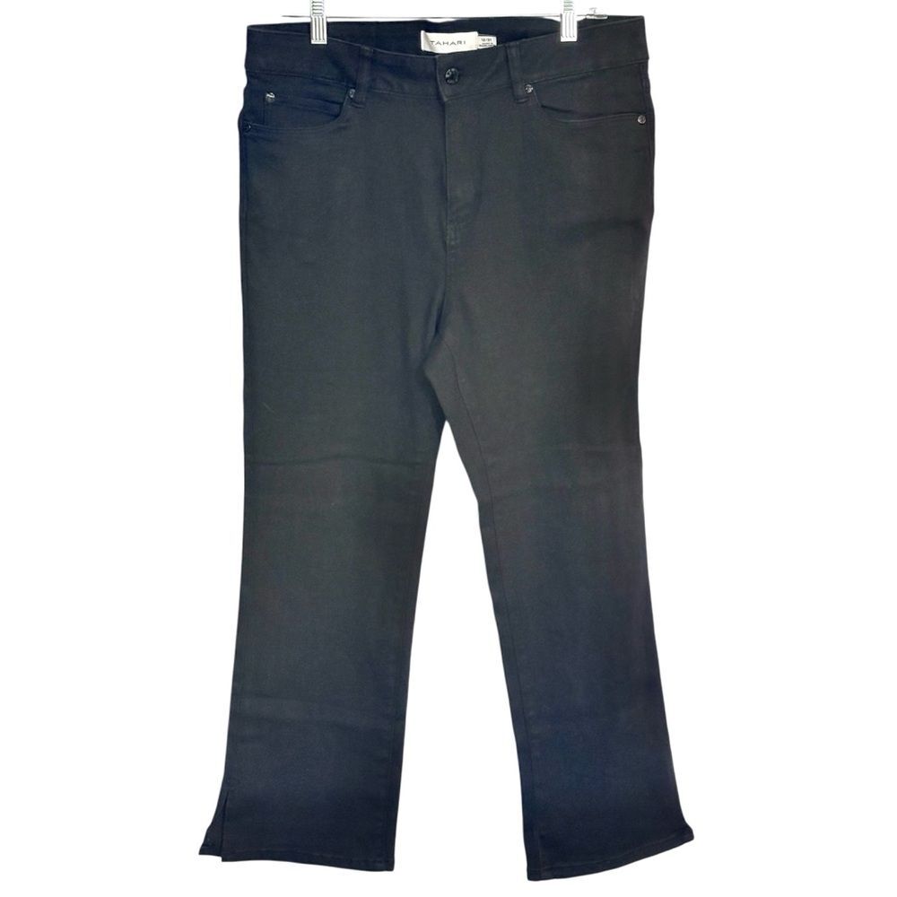 Tahari Women's Phoebe Black High Rise Crop Miniboot Denim Jeans Slit Size 12/31